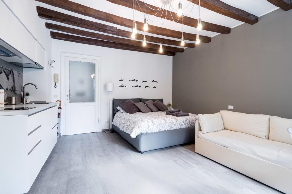 Milano Apartments Porta Genova מראה חיצוני תמונה