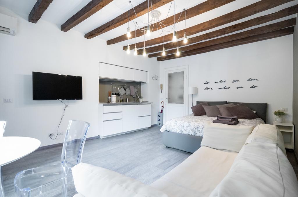 Milano Apartments Porta Genova מראה חיצוני תמונה