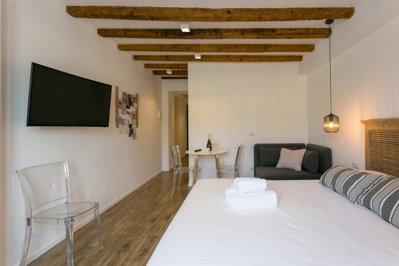 Milano Apartments Porta Genova מראה חיצוני תמונה